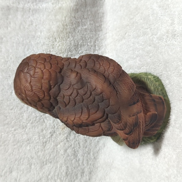 Wal-Mart Vintage Porcelain Bisque Owl Figurine - Picture 5 of 11